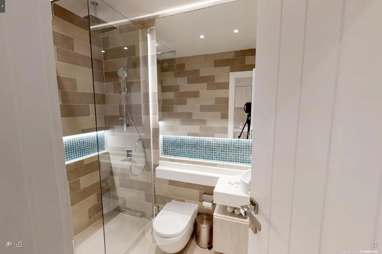 Luxury Studio With Free Infinity Pool Beach Gym And Parking Apartment Dubai